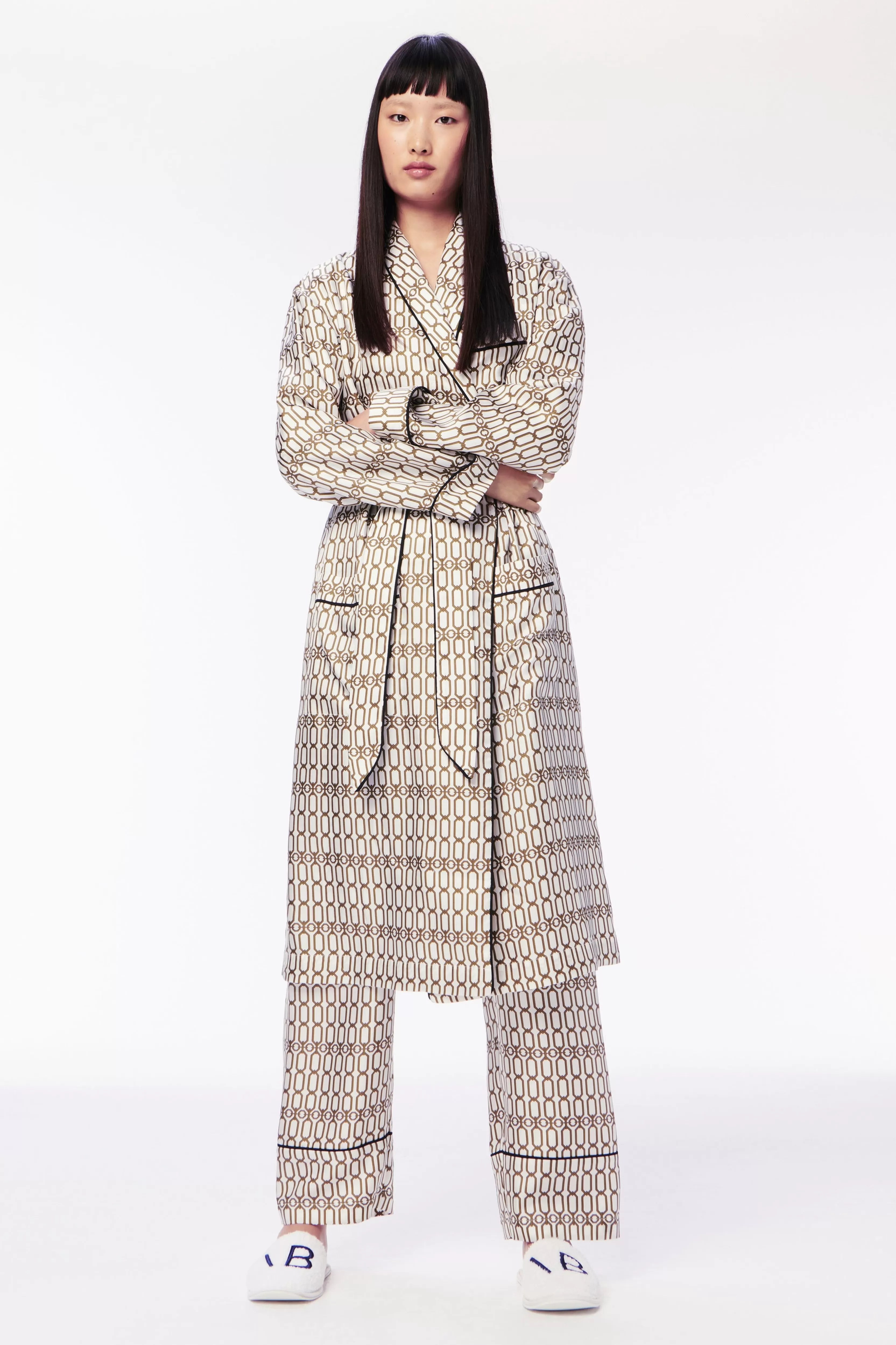 READY TO WEAR Victoria Beckham Sleepwear | Chain Print Robe in Ivory Multi