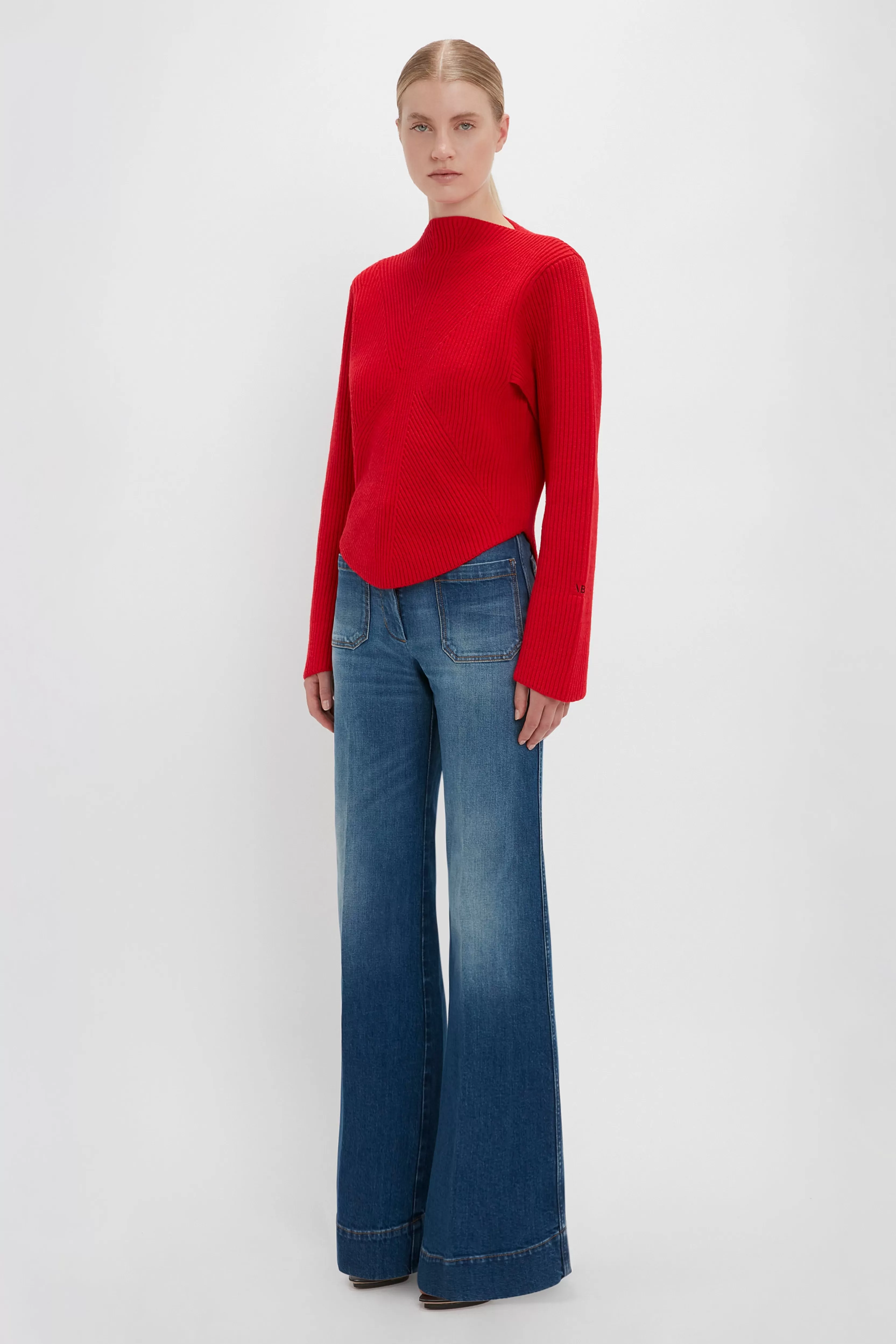 READY TO WEAR Victoria Beckham Sale | Circle Jumper In Red