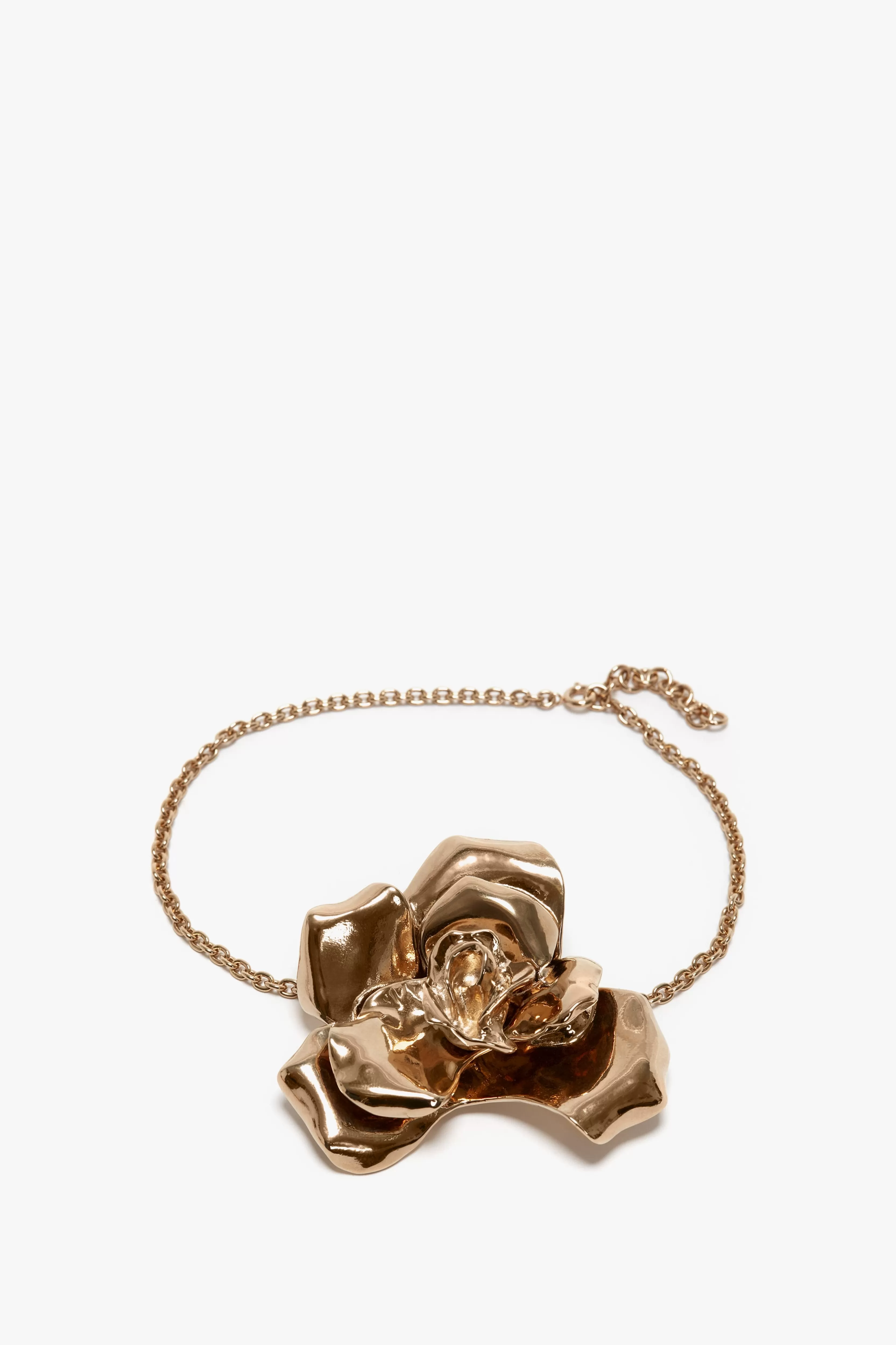 READY TO WEAR | ACCESSORIES Victoria Beckham Occasionwear Edit | Exclusive To VB | Pre Spring Summer 2024 | Jewellery | Exclusive Flower Bracelet In Gold