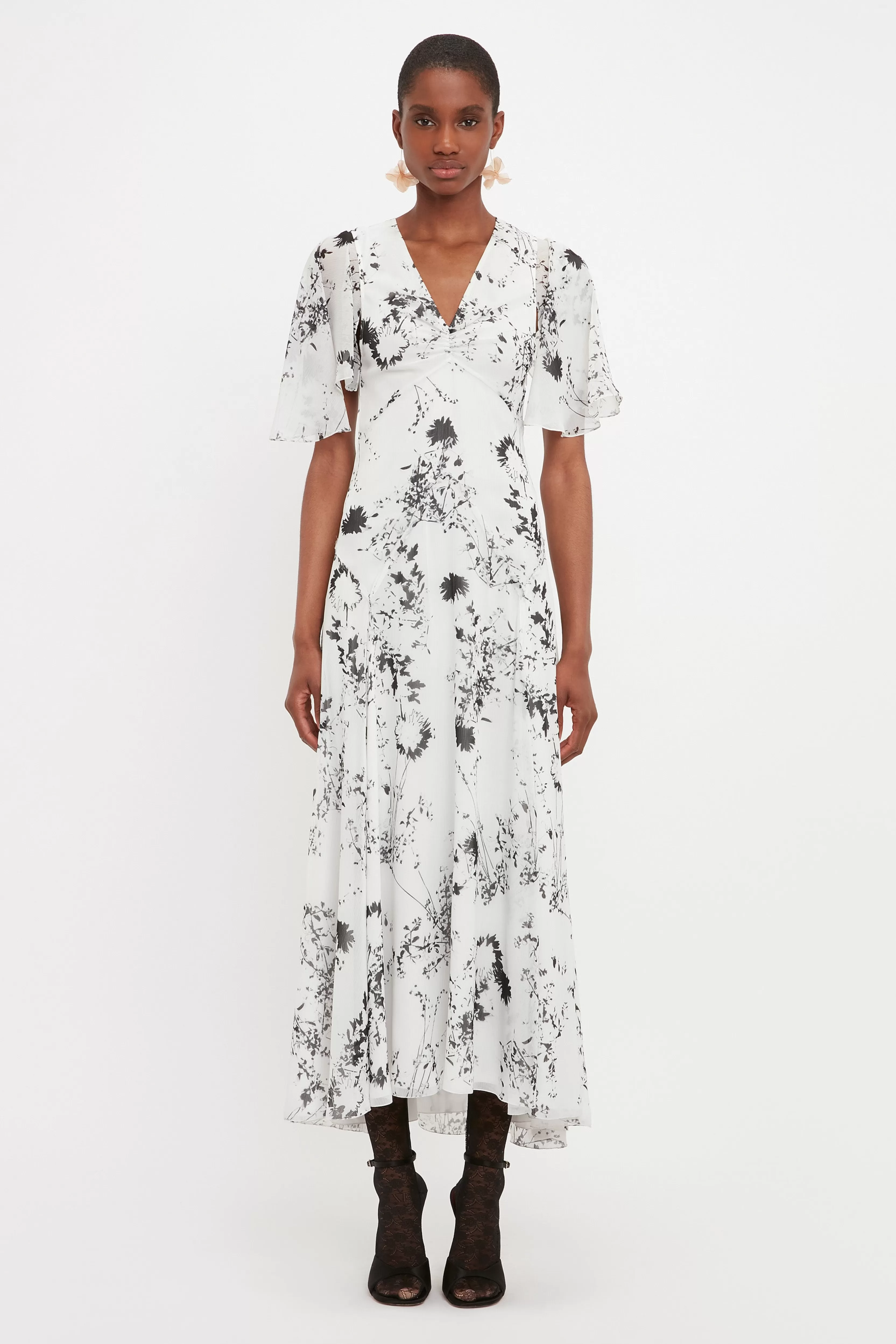 READY TO WEAR Victoria Beckham Sale | Floaty Godet Dress In Monochrome