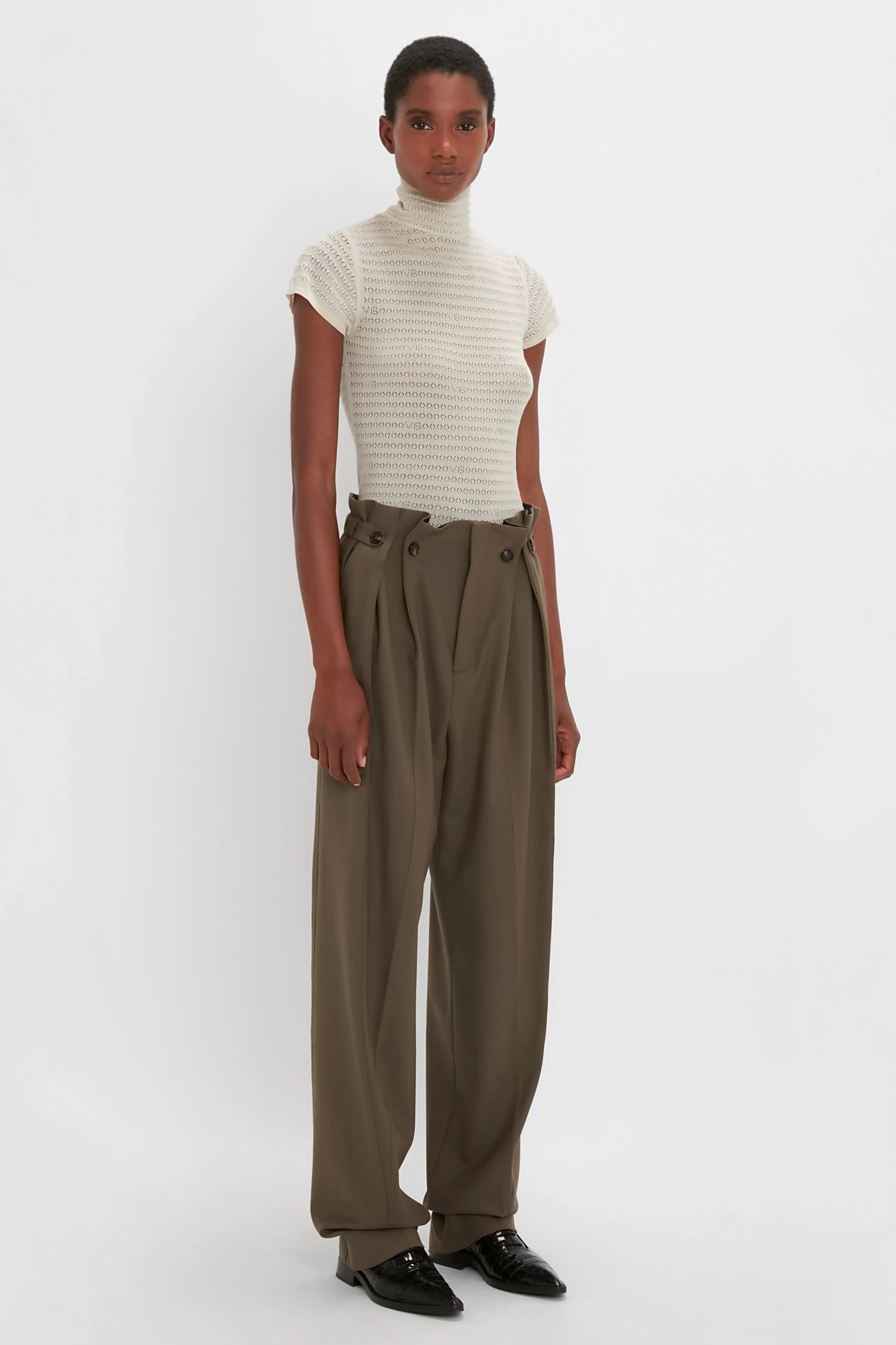 READY TO WEAR Victoria Beckham Pre Spring Summer 2024 | Tailoring | Trousers | Gathered Waist Utility Trouser In Oregano Green