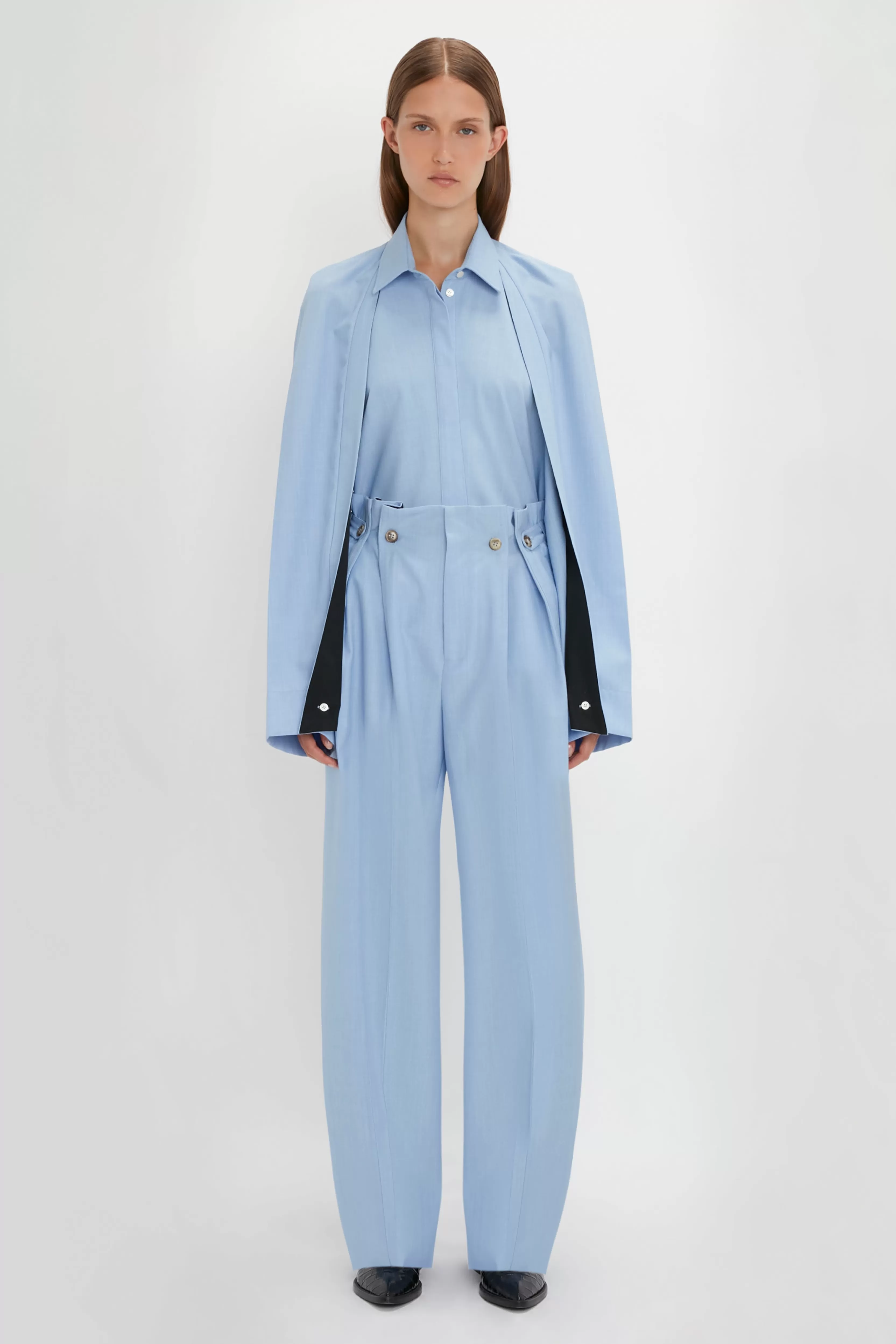 READY TO WEAR Victoria Beckham Pre Spring Summer 2024 | Tailoring | Trousers | Gathered Waist Utility Trouser In Oxford Blue