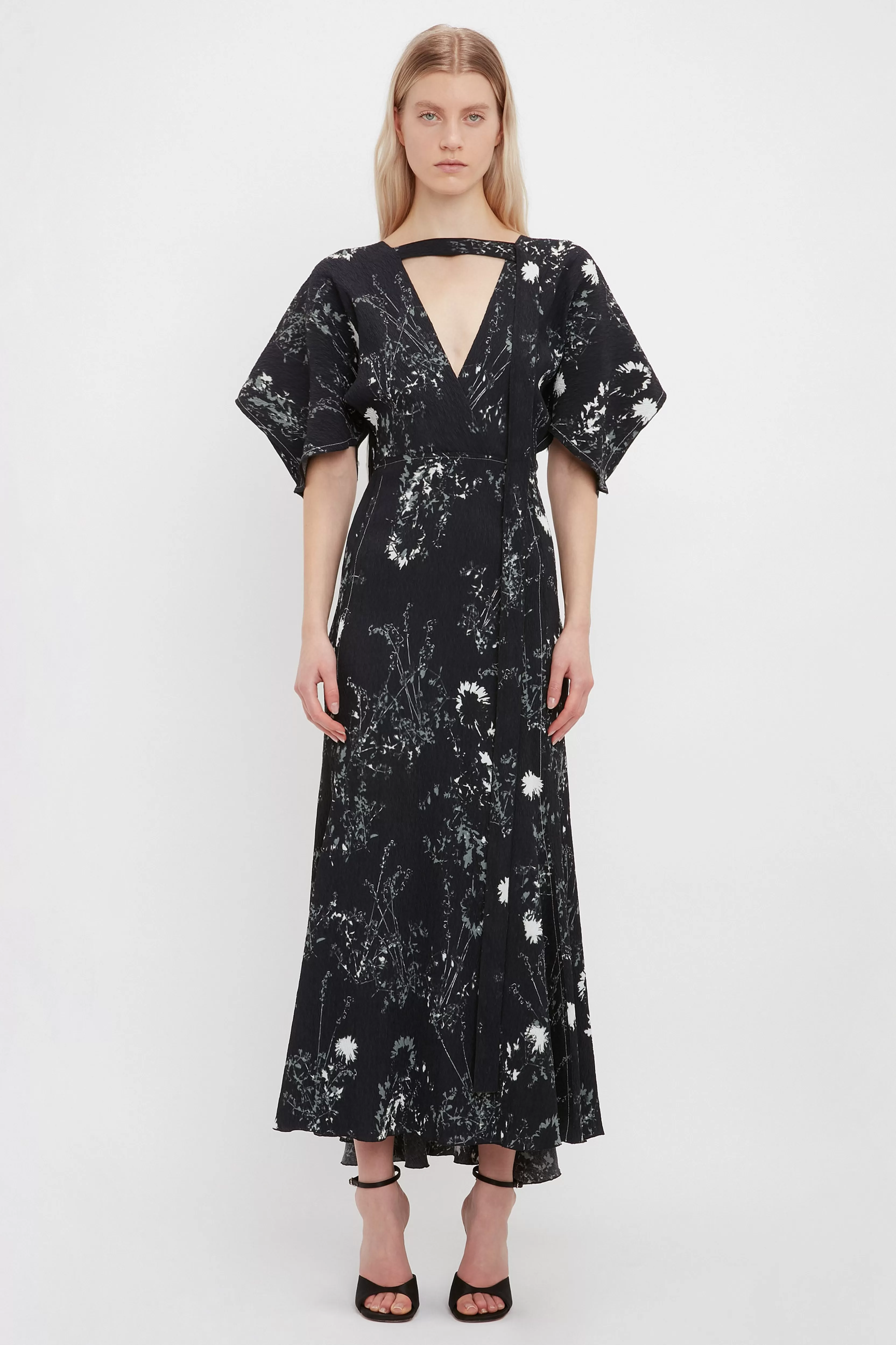 READY TO WEAR Victoria Beckham Sale | Kimono Sleeve Printed Dress In Black