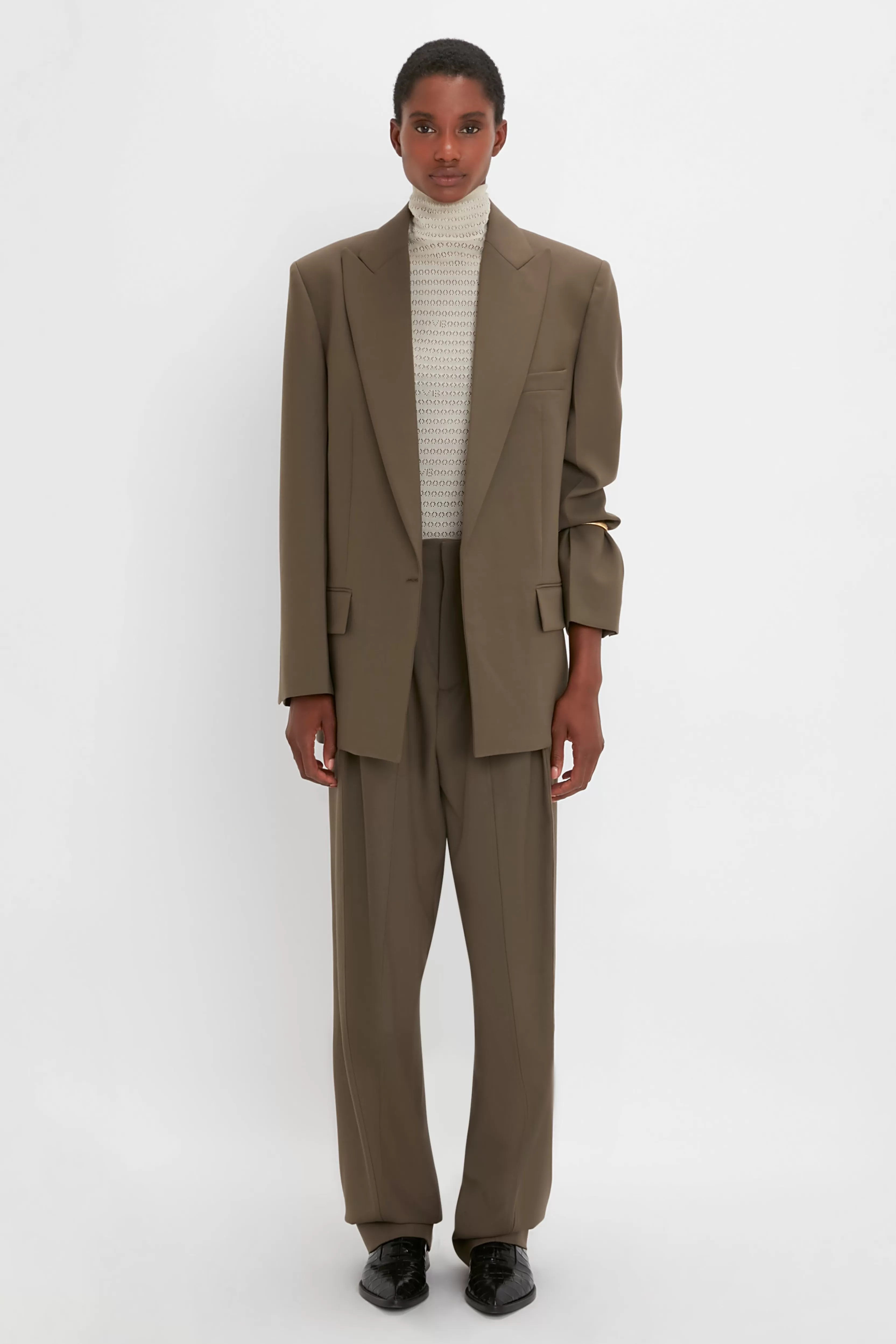 READY TO WEAR Victoria Beckham Pre Spring Summer 2024 | Jackets & Coats | Tailoring | Peak Lapel Jacket In Oregano Green